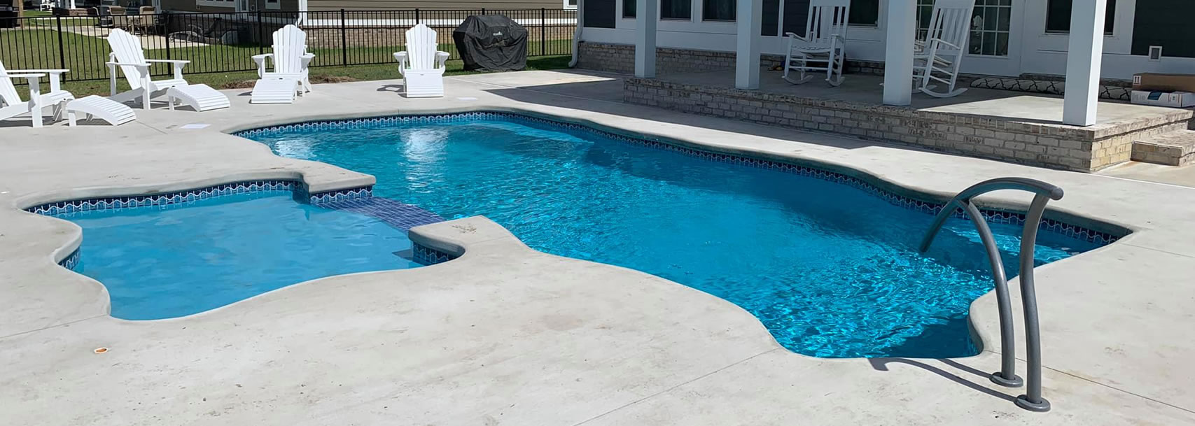 Custom Fiberglass Pool Designs